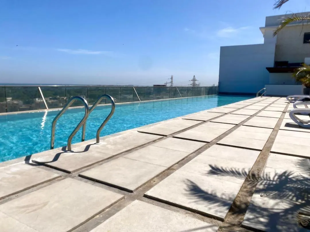 公寓 Bel Appartement F3 Avec Piscine Et Salle De Sport A Kalia, Zone De Captage 达喀尔