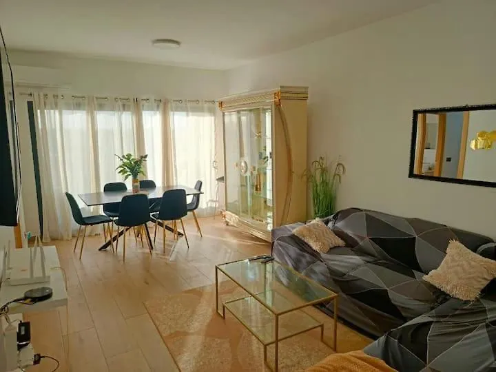 Bel Appartement F3 Avec Piscine Et Salle De Sport A Kalia, Zone De Captage 达喀尔 公寓